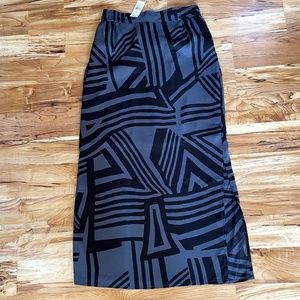 NWT Loft Black/Gray Patterned Maxi Skirt XS